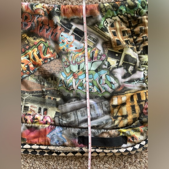 Equine Textiles Graffiti Print Jump Saddle Pad - Picture 8 of 8